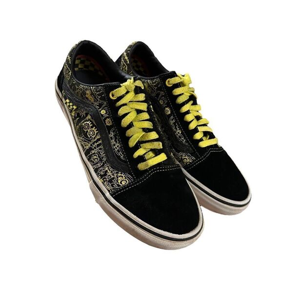Vans~SpongeBob "Skate Old Skool" Sneakers (Gigliotti)Classic Skate Shoes Size 10 - Picture 1 of 14